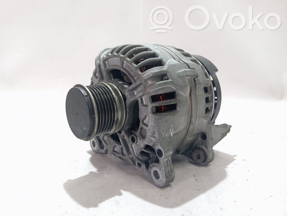 Lichtmaschine   06F903023F