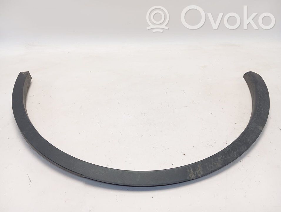 Rear arch   165869400A
