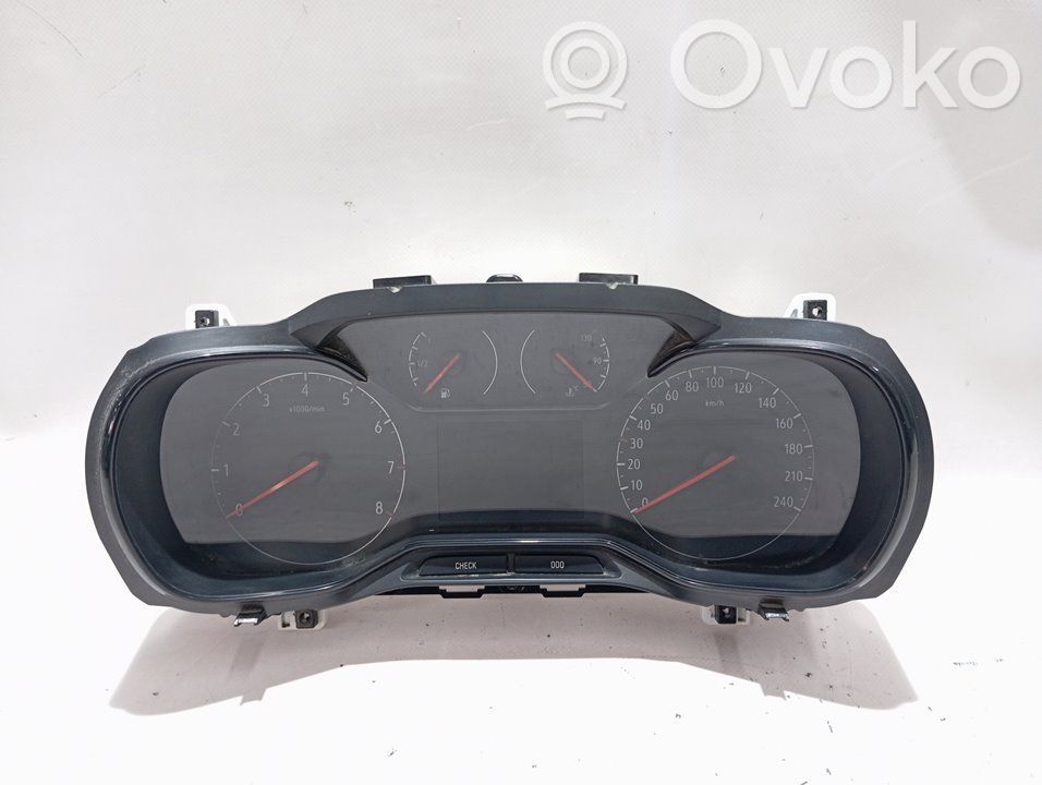 Opel Combo E Speedometer (instrument cluster) 