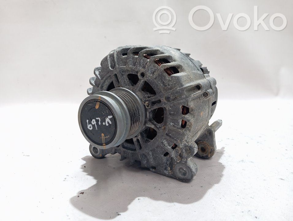 Audi A3 8Y Generatorius 
