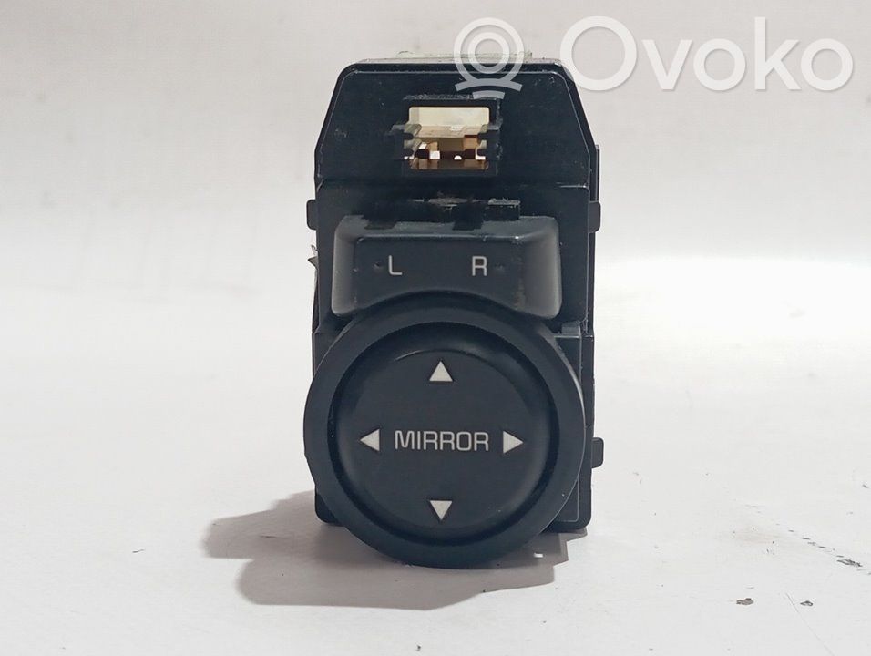 KIA Picanto Wing mirror switch 