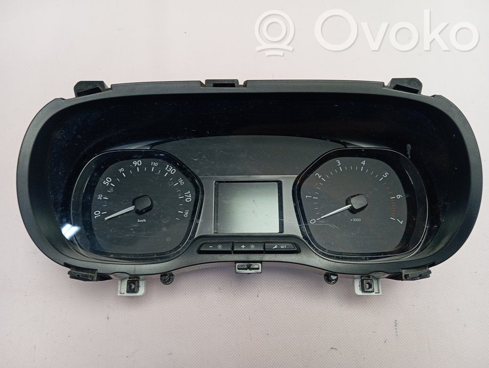 Spidometrs (instrumentu panelī)   9837472880