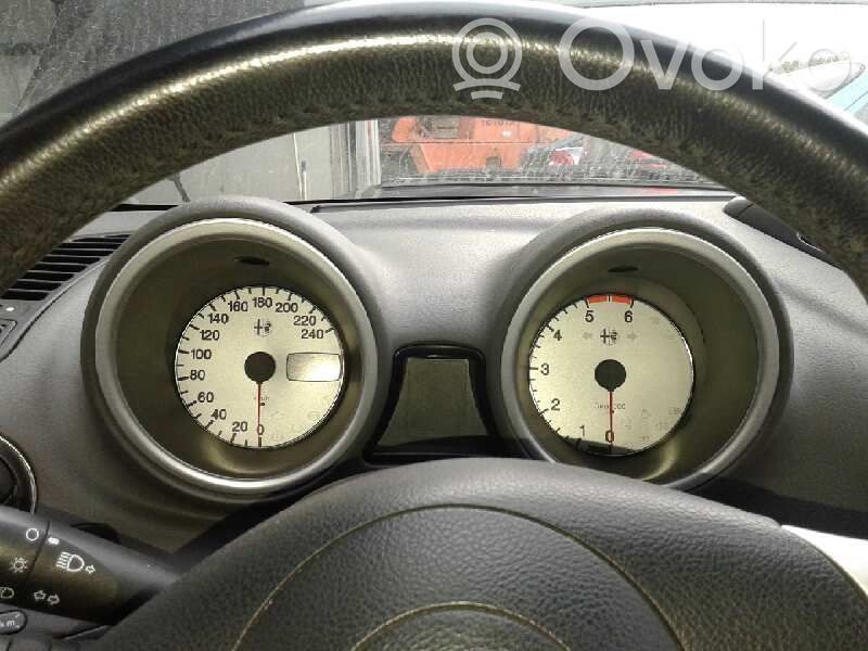 Speedometer (instrument cluster)