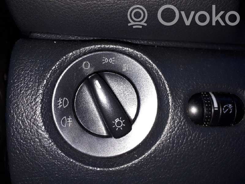 Skoda Superb B5 (3U) Interruptor de control del panel de luces 