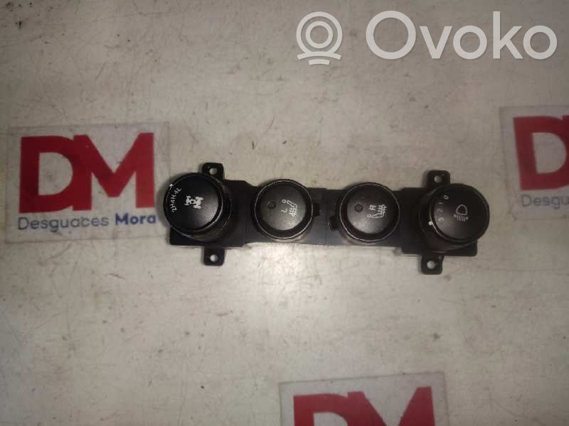 SsangYong Actyon Interruptor de control multifunción 