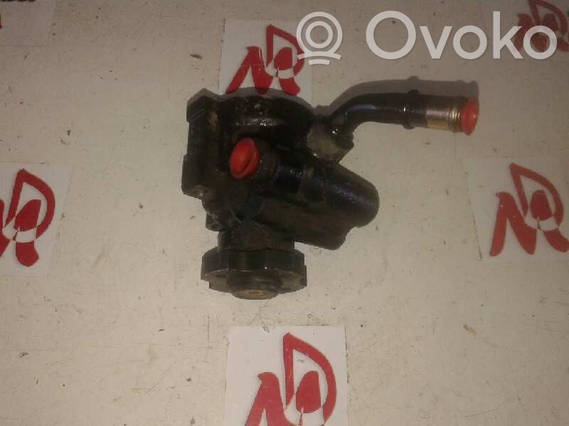 Peugeot Boxer Ohjaustehostimen pumppu 