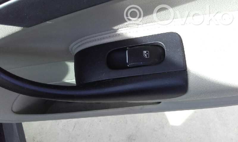 Electric window control switch   12758528