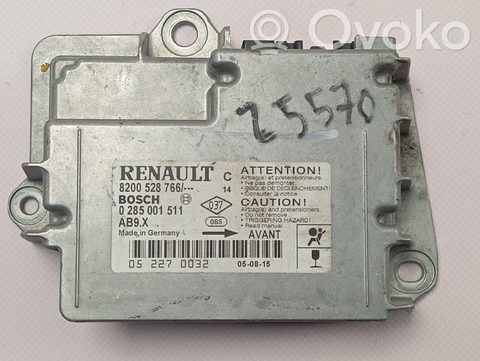 Renault Clio II Airbag control unit/module 