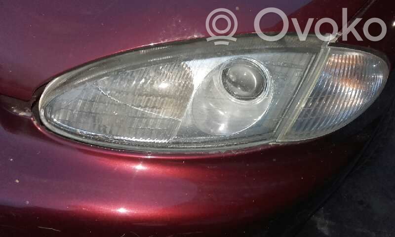 Hyundai Coupe Lampa przednia 