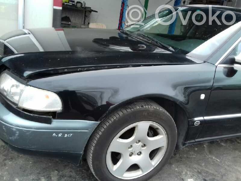 Audi A8 S8 D2 4D Lokasuoja 