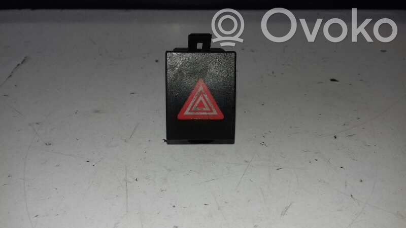 Botón interruptor de luz de peligro   CAJA7