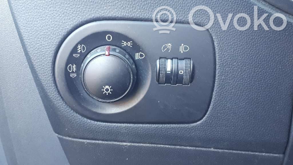 Panel lighting control switch   1P1941431B