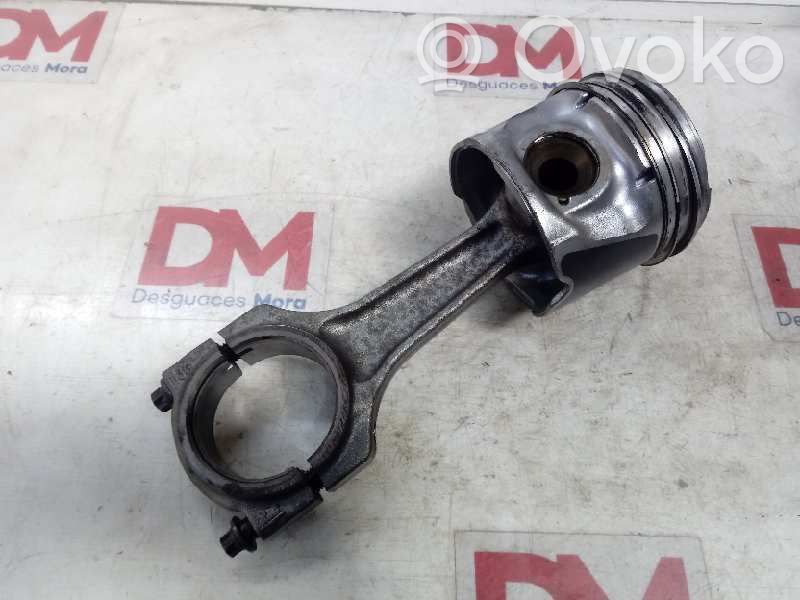 Piston