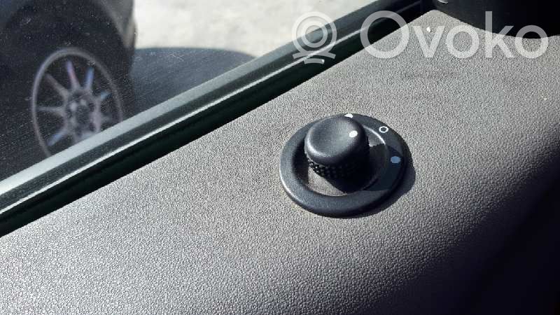 Renault Scenic II -  Grand scenic II Wing mirror switch 