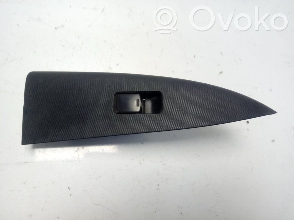 Interrupteur commade lève-vitre   809609U00A
