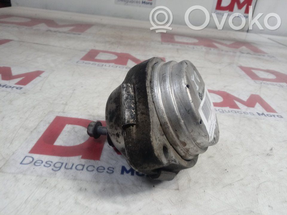 BMW X3 E83 Engine mount bracket 