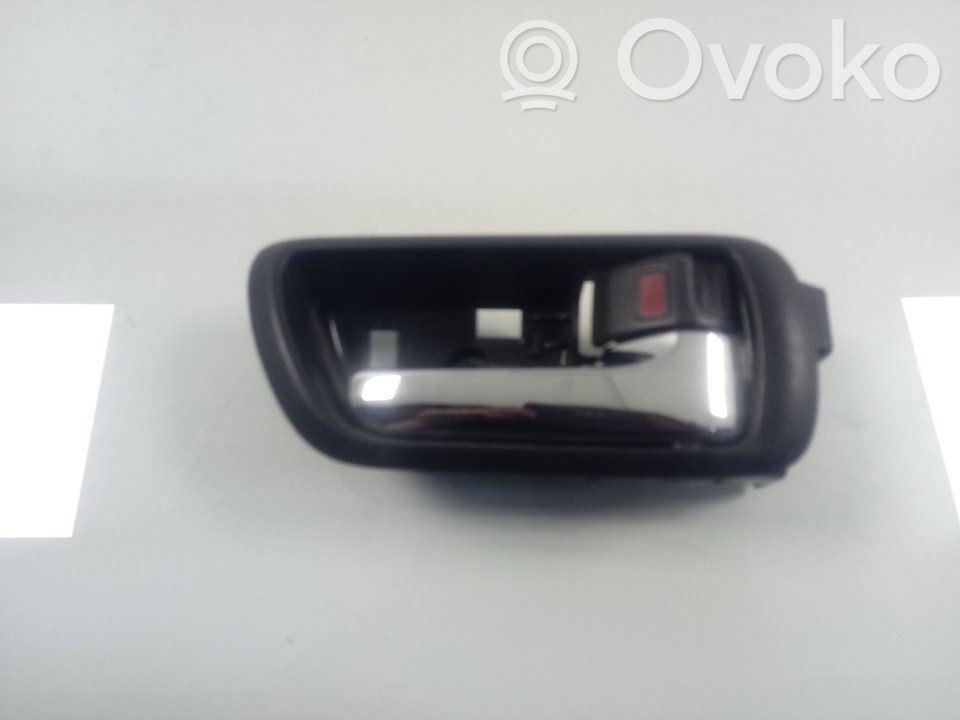 Manecilla interna puerta delantera   692050F010