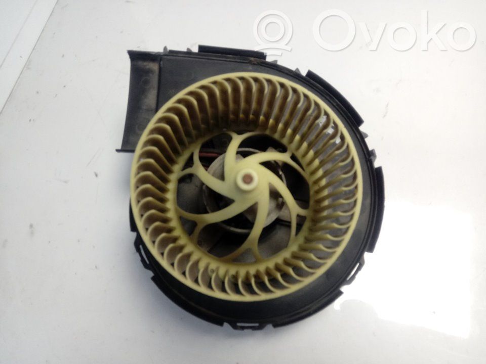 Mazā radiatora ventilators