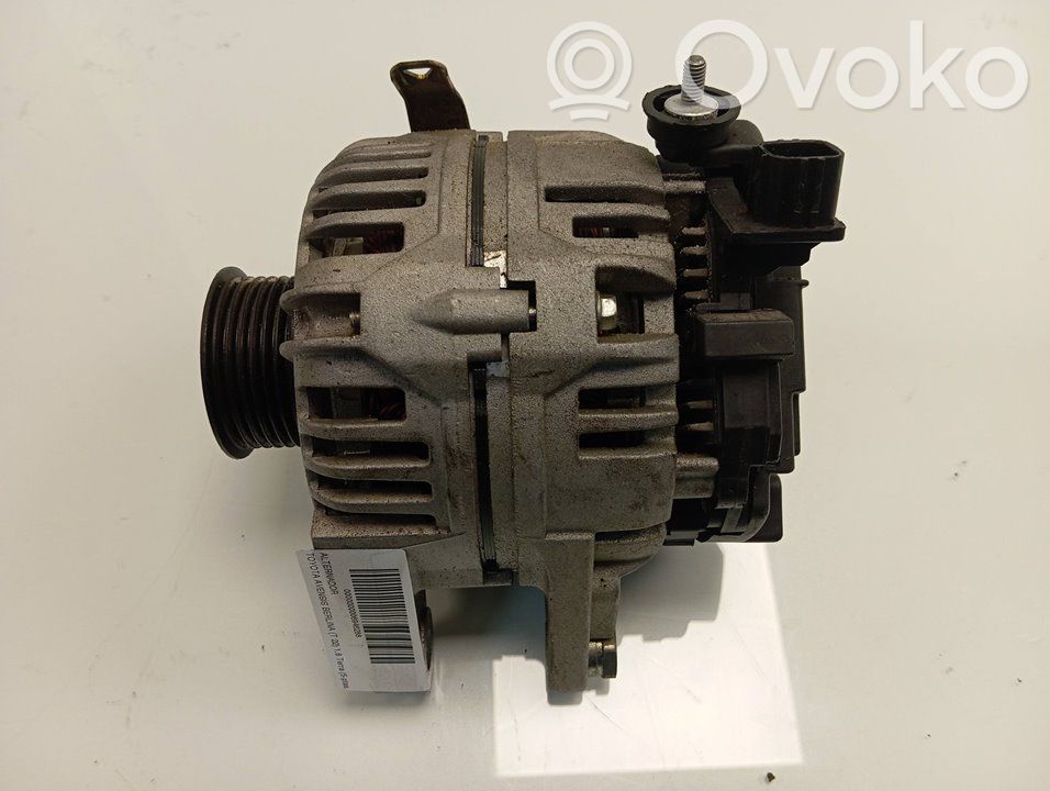 Toyota Avensis T220 Generatore/alternatore 