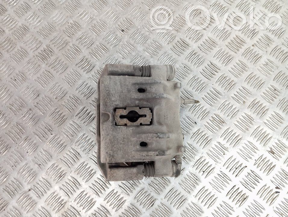 Nissan Atleon Rear brake caliper 
