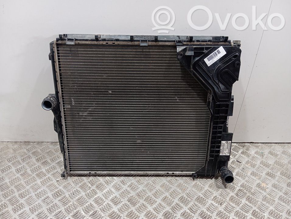BMW X3 E83 Dzesēšanas šķidruma radiators 