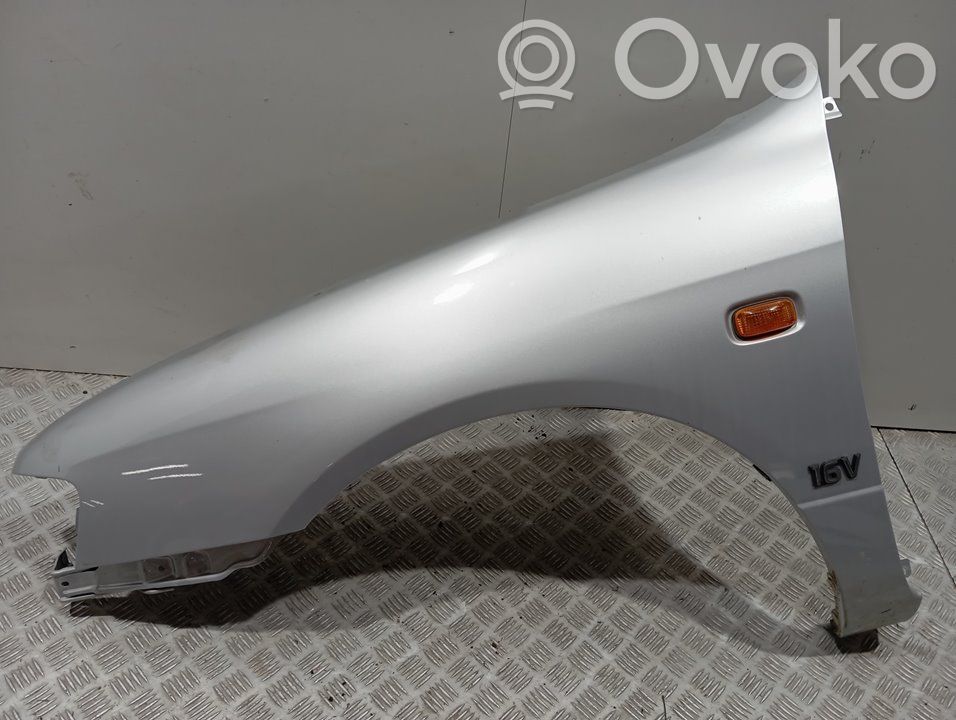 Nissan Primera Guardabarro 