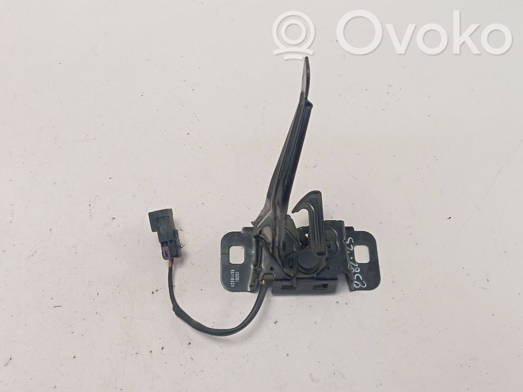 Opel Mokka Tie down hook / loop 