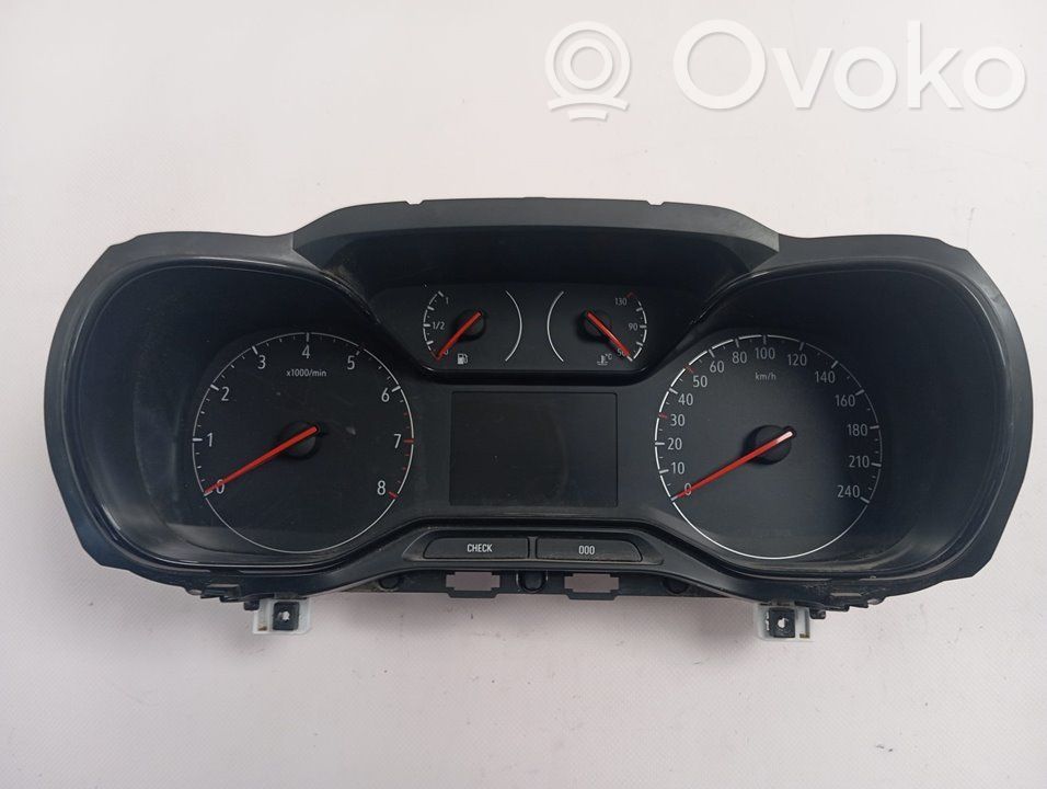Opel Combo E Speedometer (instrument cluster) 