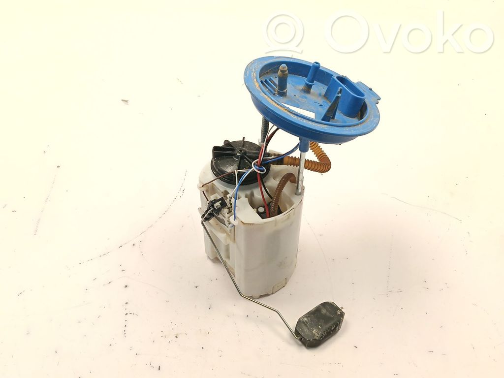 Bomba interna de combustible   2Q0919051F