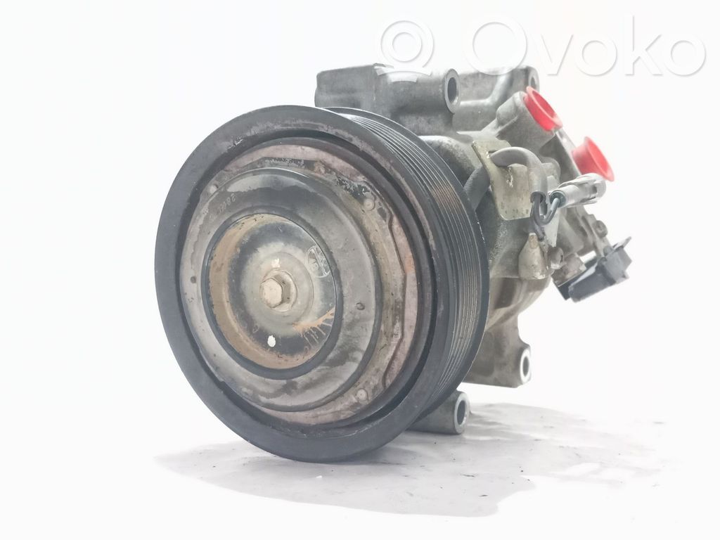 Toyota Hilux VIII Kompresor / Sprężarka klimatyzacji A/C 
