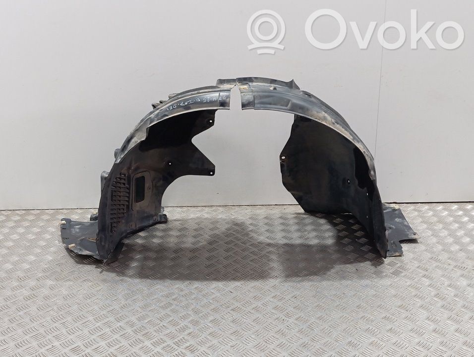 BMW 2 F46 Nadkole przednie 
