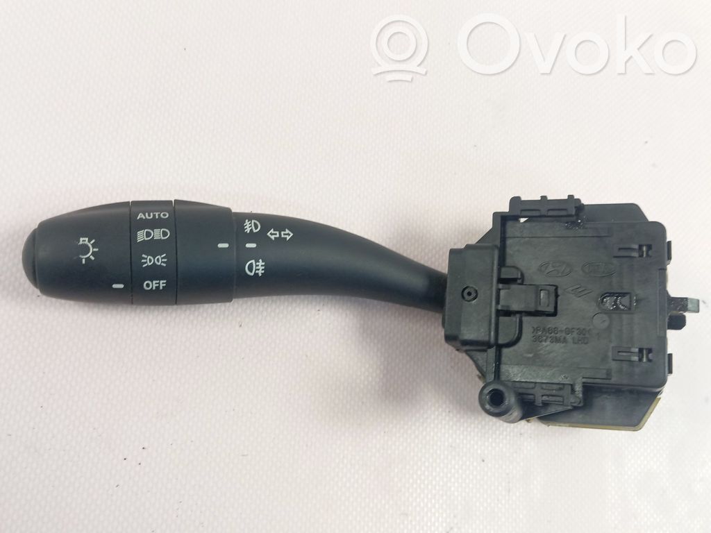 Interruptor de control del panel de luces   934102L050