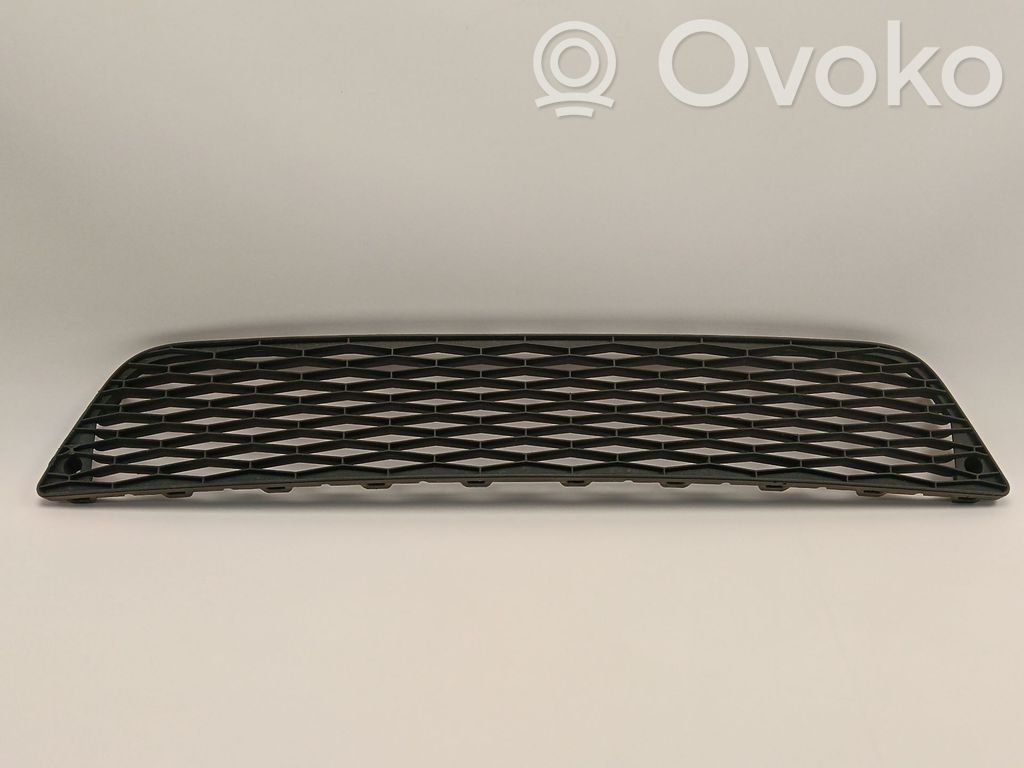 Seat Leon (5F) Atrapa chłodnicy / Grill 