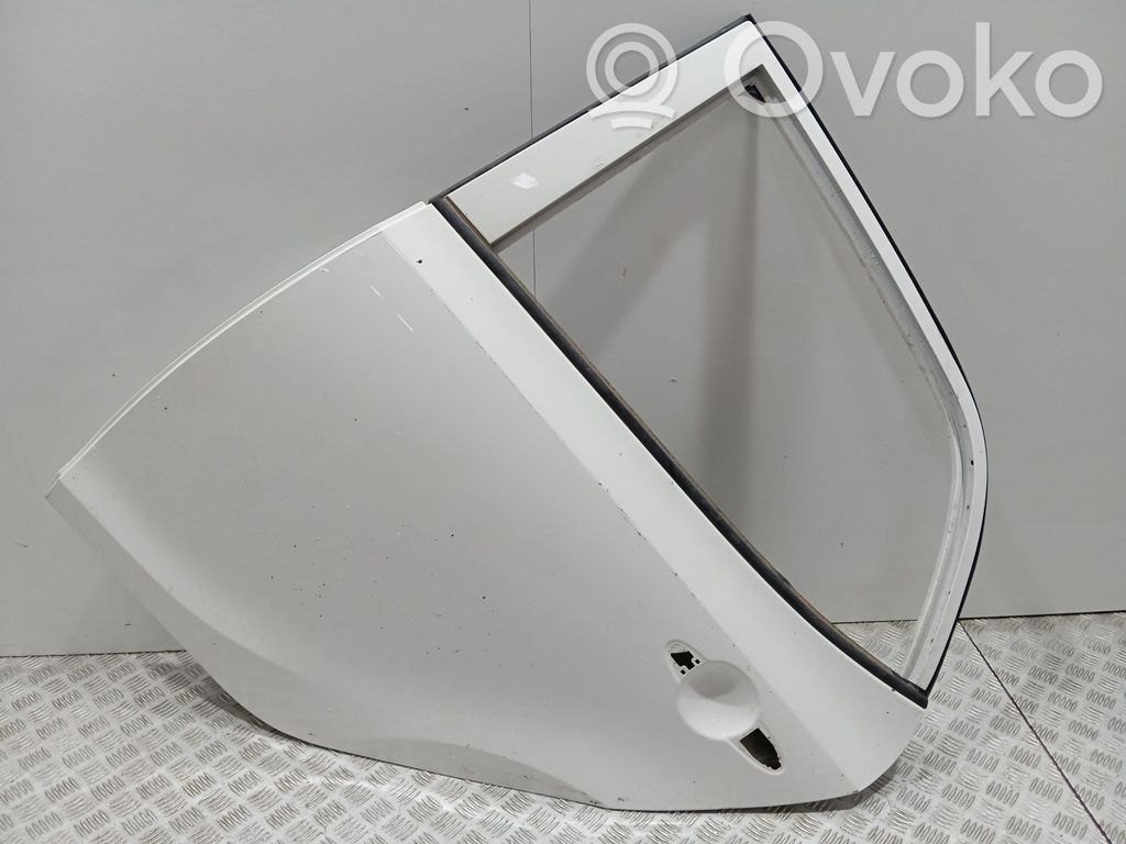 Puerta trasera   77003G6000