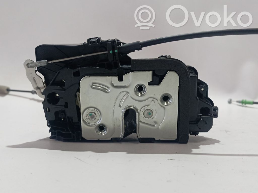 Front door lock   10297701