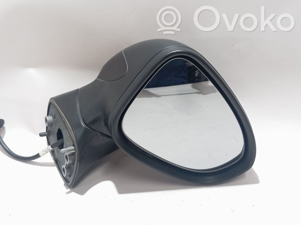Opel Zafira C Elektryczne lusterko boczne drzwi przednich 