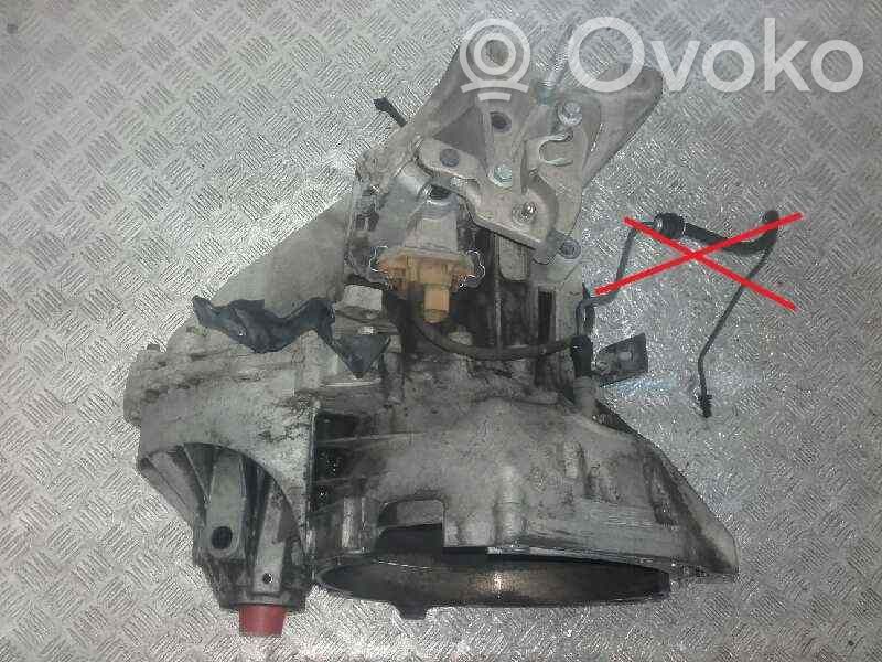 Ford Transit Cutie viteze manuală cu 5 trepte 