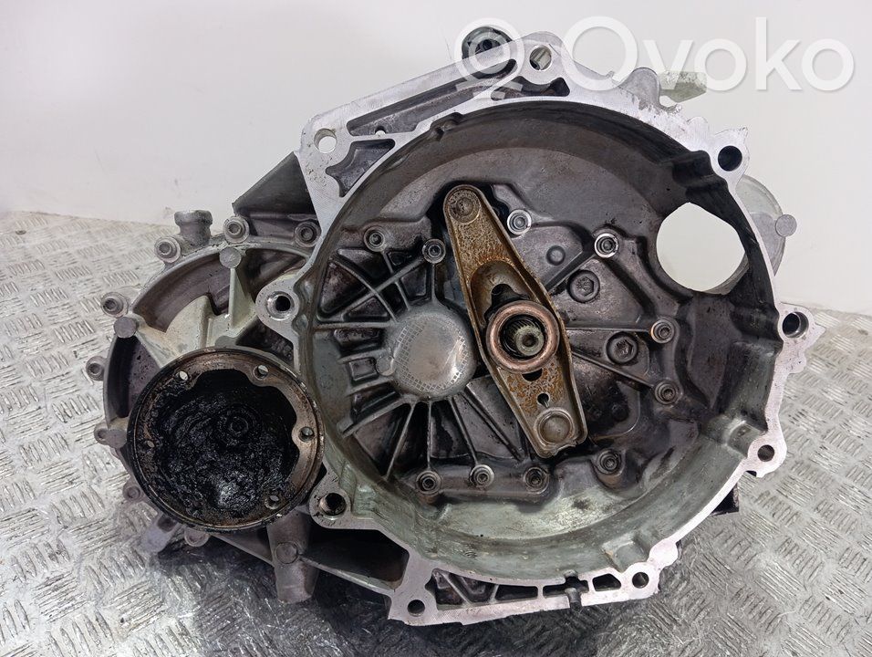 Volkswagen Golf SportWagen Boîte de vitesses manuelle à 5 vitesses 