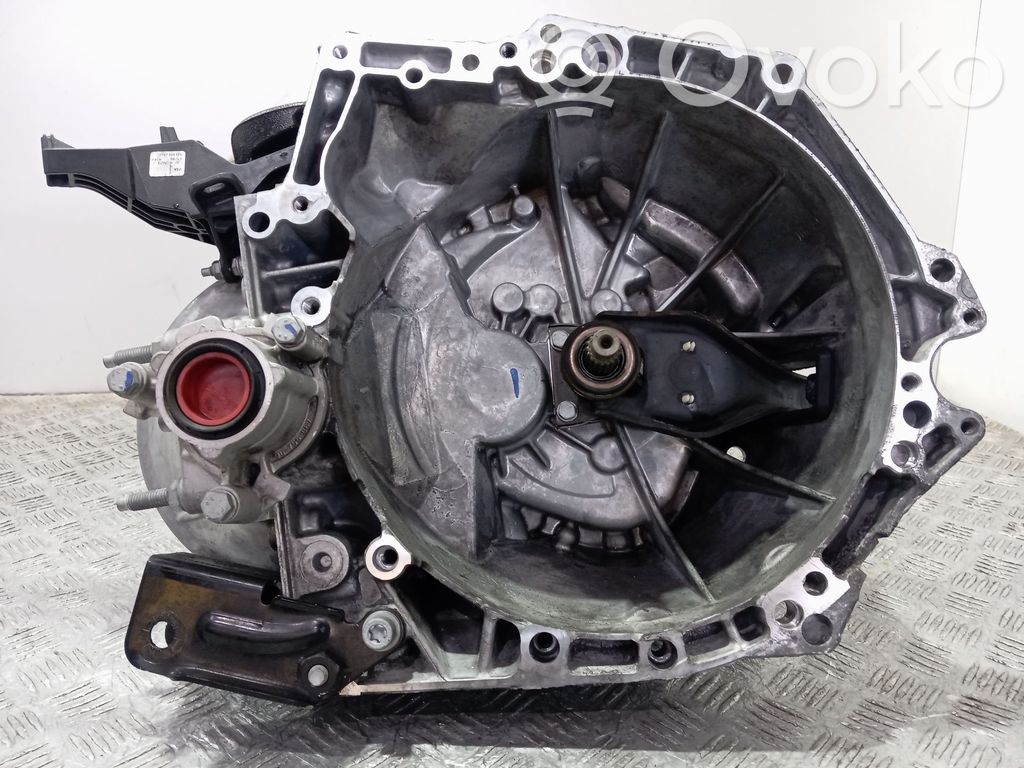 Peugeot Partner III Manualna 5-biegowa skrzynia biegów 