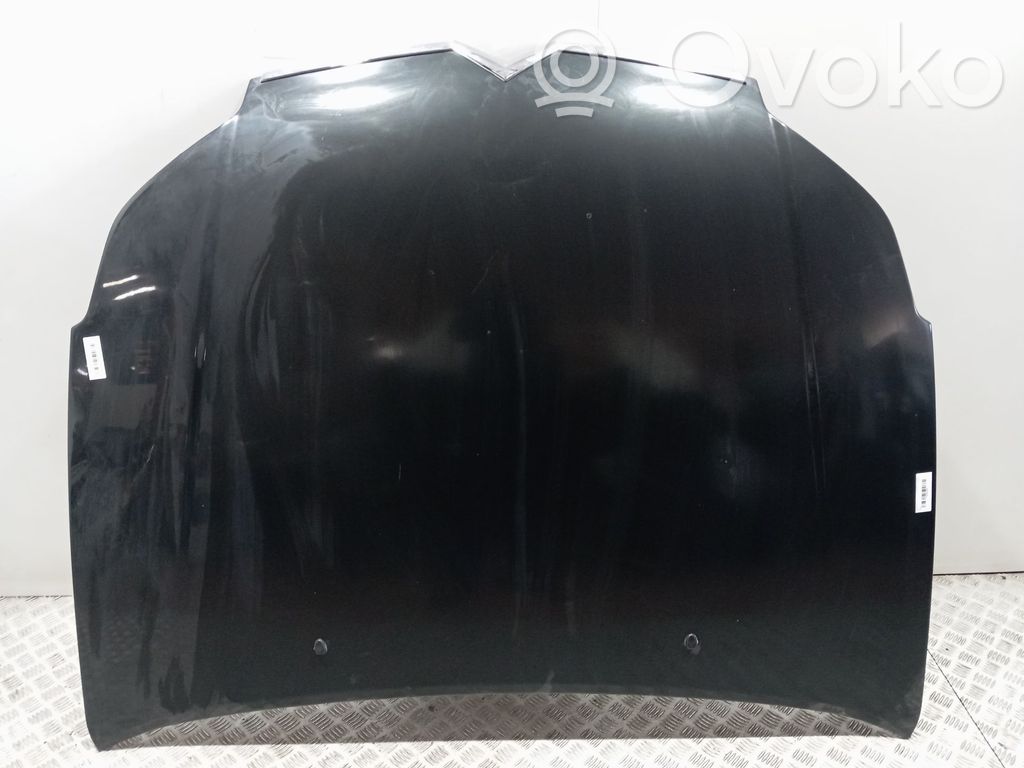 Engine bonnet/hood   7901L4