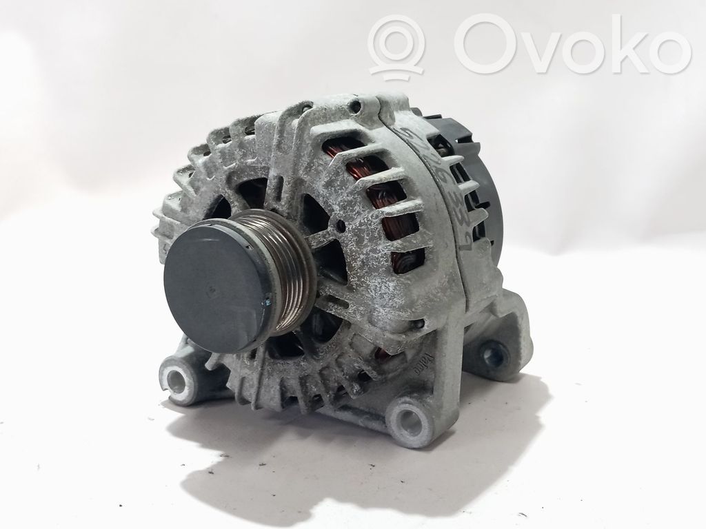 BMW 3 E92 E93 Generator/alternator 
