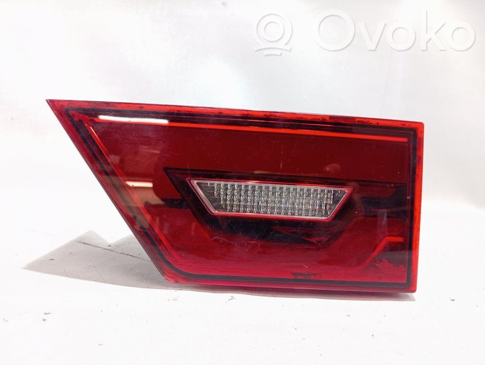 Tailgate rear/tail lights   J9C313192CC,J9C5255,J9C313192C
