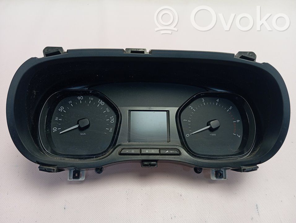 Spidometrs (instrumentu panelī)   9837472880