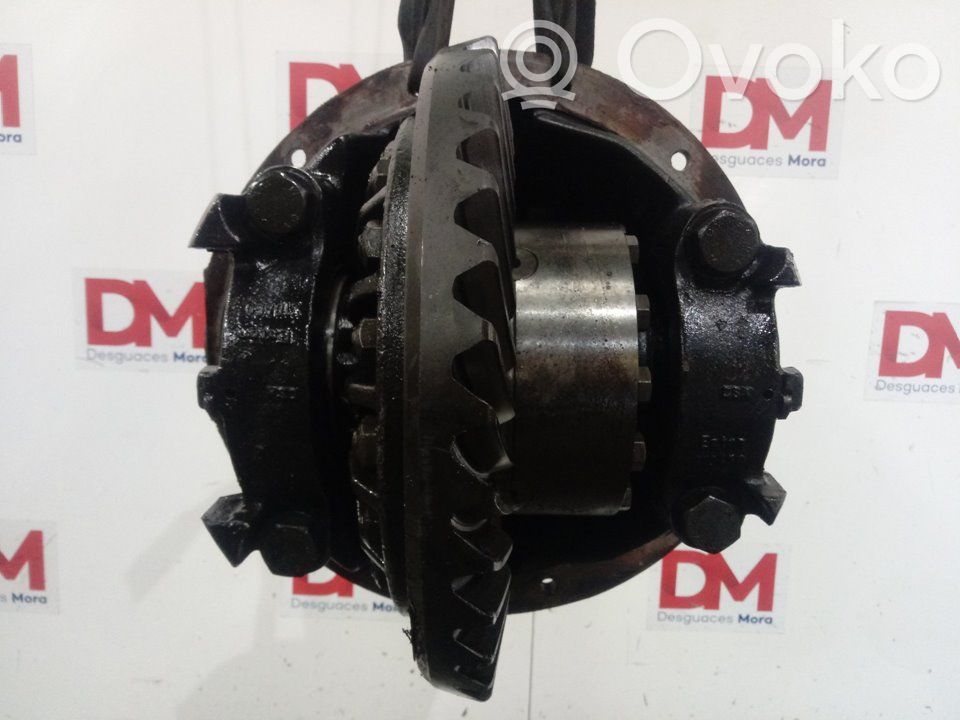 Tylny mechanizm różnicowy   39X8
