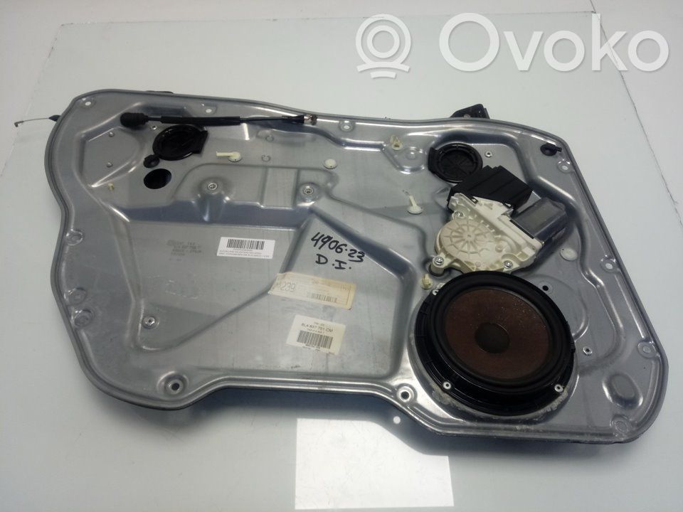Regulador manual de la ventanilla delantera   6L4837751