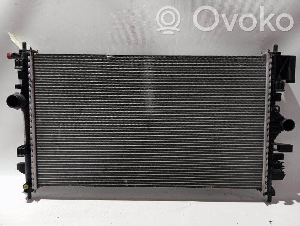 Opel Insignia A Radiator lichid răcire 