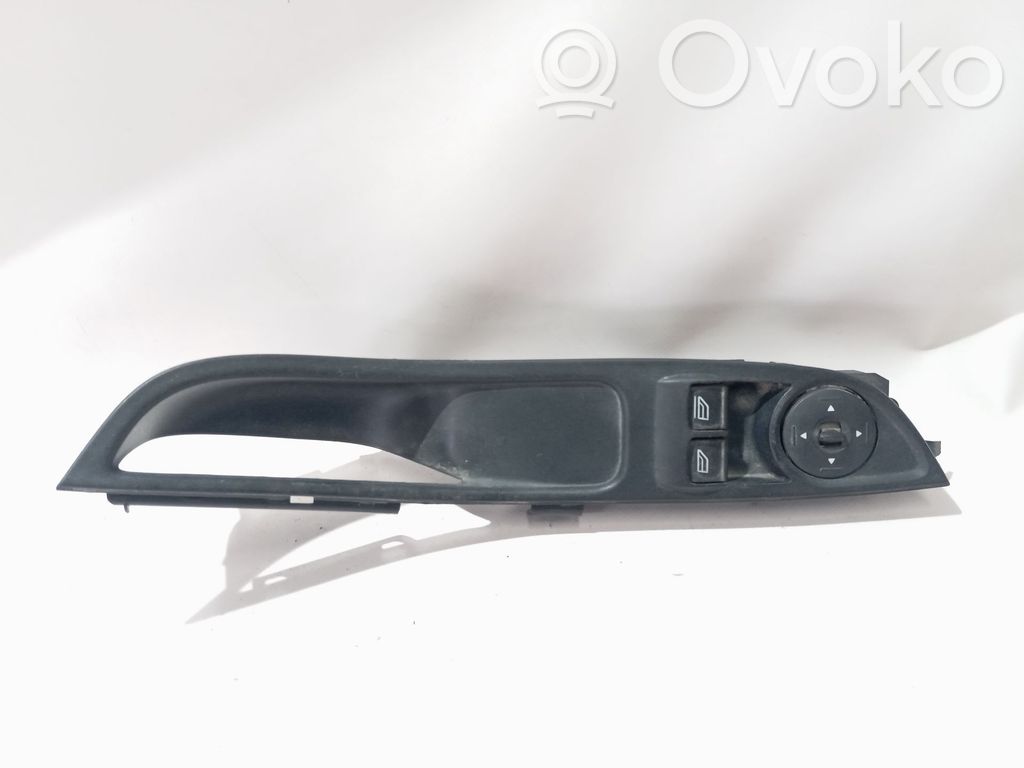 Electric window control switch   AM5T14A132EA,1690870