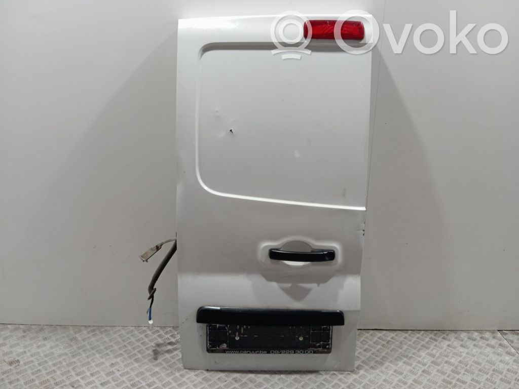 Opel Vivaro Aizmugurējās durvis 