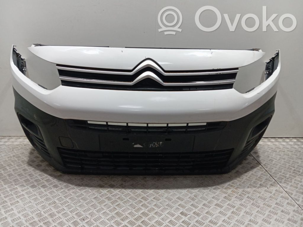 Citroen Berlingo Parachoques delantero 