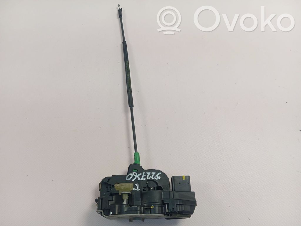 Opel Astra H Zamek drzwi tylnych 